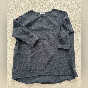 Like new Elizabeth Suzann Harper tunic sweater lightweight wool charcoal OS